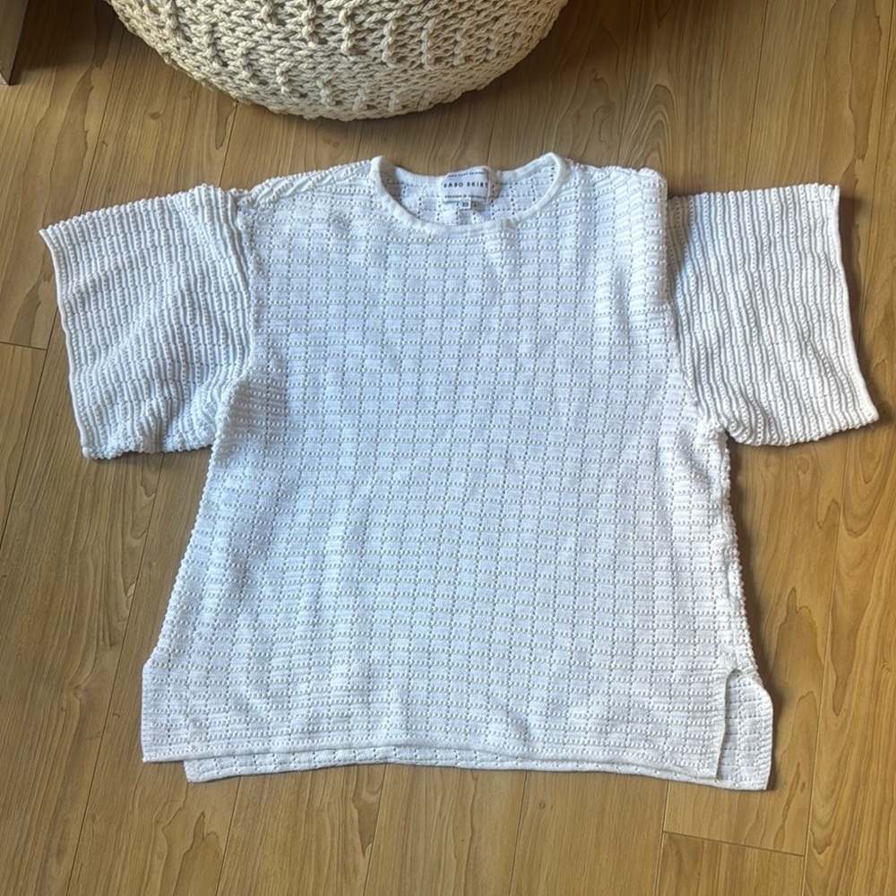 Sabo Skirt White Textured Knit Top